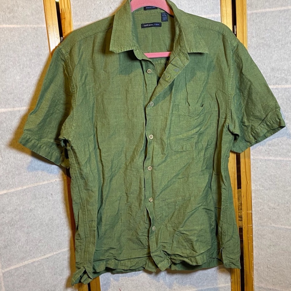 Van Heusen Studio Mens Medium Olive Green Linen Rayon Short Sleeve Button Shirt